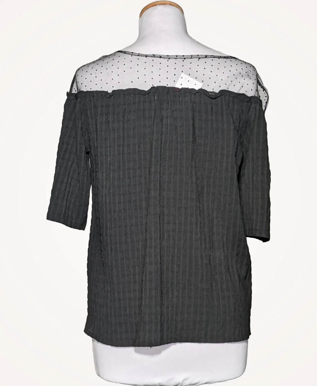 MOLLY BRACKEN - Image 4